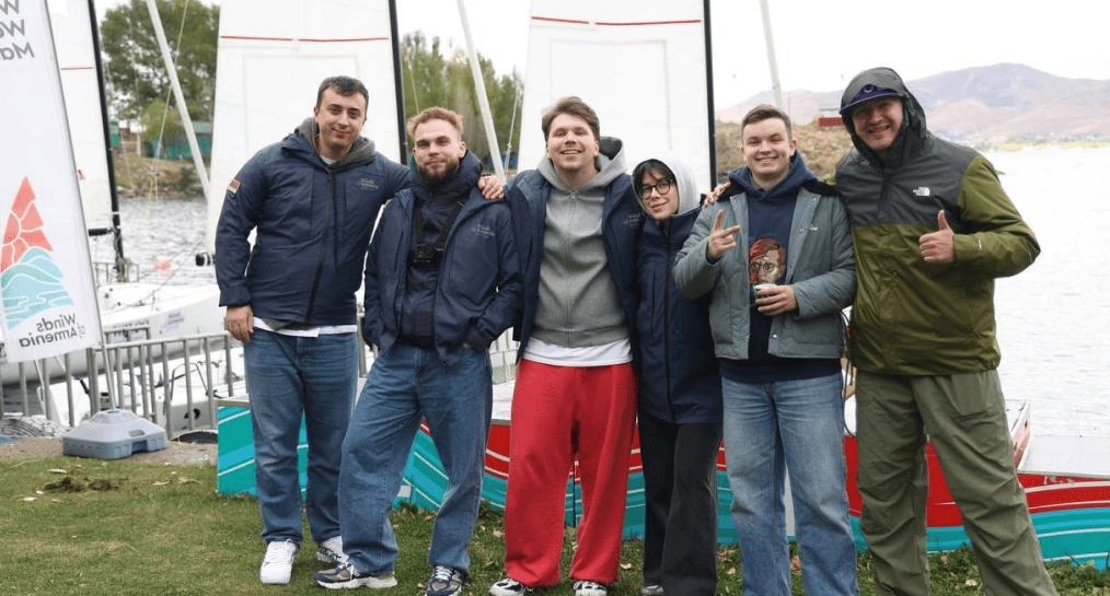 Полугодовой в&nbsp;здании