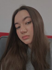 Алина Махонько