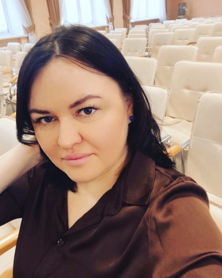 Быкова Оксана