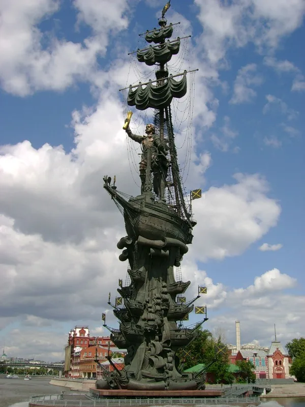 З. К. Церетели. Памятник Петру I в Москве. Источник: http://www.peshegrad.ru/articles/sadovnicheskij-ostrov